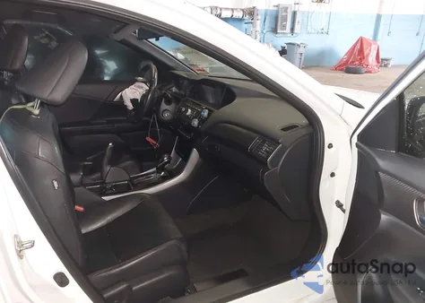 2017 Honda Accord Sport Se из США, поврежденный, VIN 1HGCR2F1XHA186328